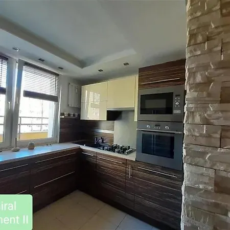 Admiral Ii غدينيا